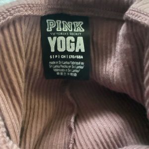 “PINK” seamless yoga pants